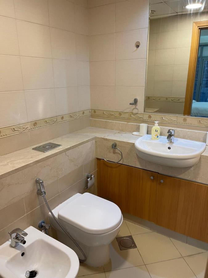 Metro Premium Location Spacious 2 Bedroom Apartment Right Next To The Metro 두바이 외부 사진