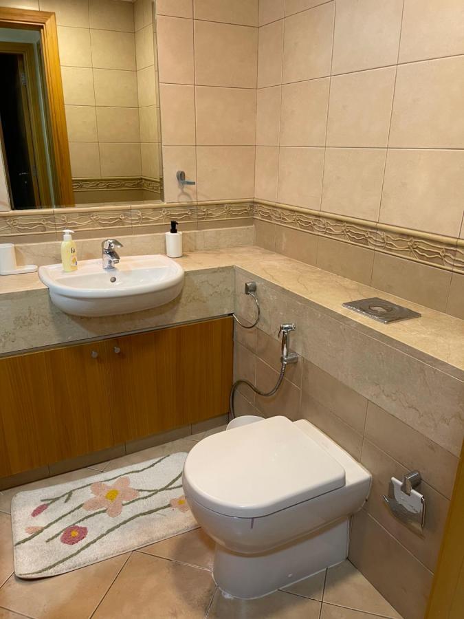 Metro Premium Location Spacious 2 Bedroom Apartment Right Next To The Metro 두바이 외부 사진